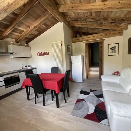 Profumo Di Legno Apartamento Aosta Exterior foto